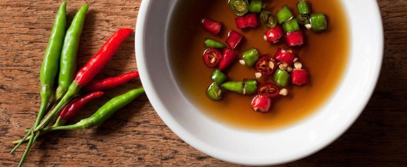 Nước Mắm Nhĩ Cá Cơm Thượng Hạng